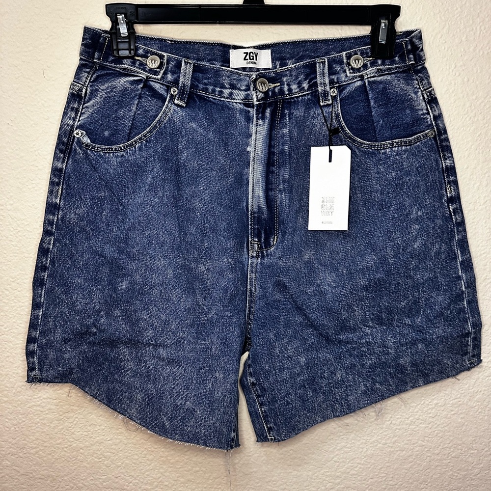 ZGY DENIM NWT HIGH RISE